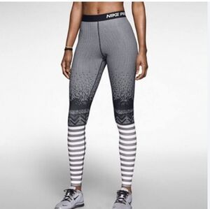 Nike Pro Fit Combat  Hyperwarm Compression Leggings Tights S